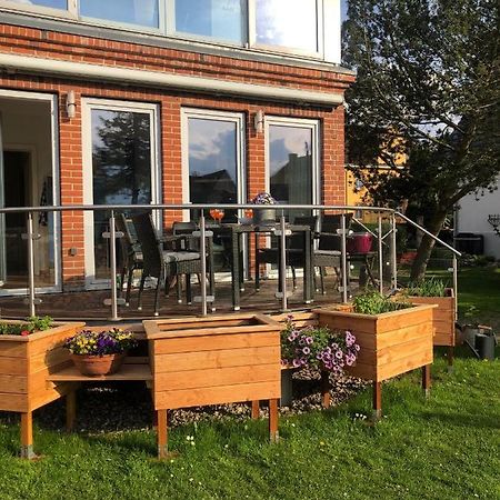 Stadtvilla Bruegemann Mit Terrasse & Parkplatz - Abc136 By AbcWißmar Exterior foto